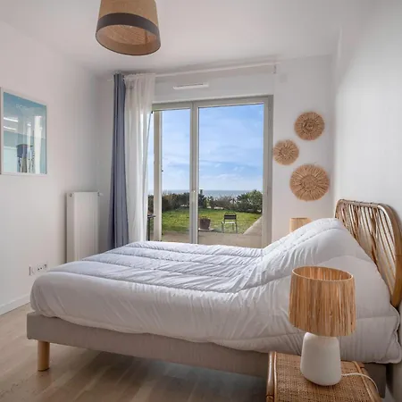 Apartamento Pour 4 Face + Piscine