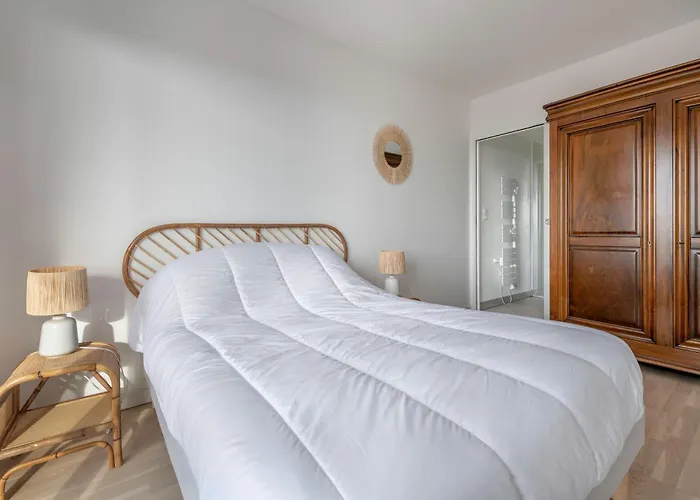 Pour 4 Face + Piscine Appartement Pornic