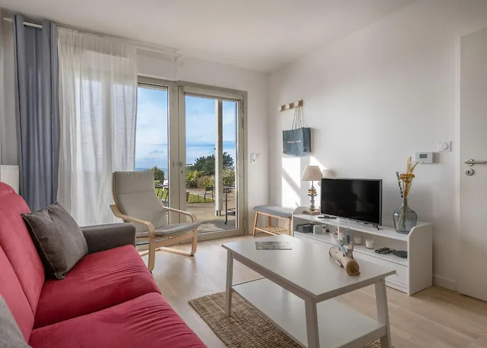 Appartement Pour 4 Face + Piscine Pornic